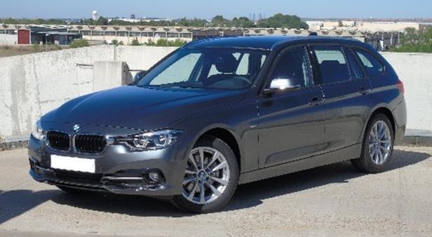 Left hand drive BMW 3 SERIES 320 d Touring Spanish Reg